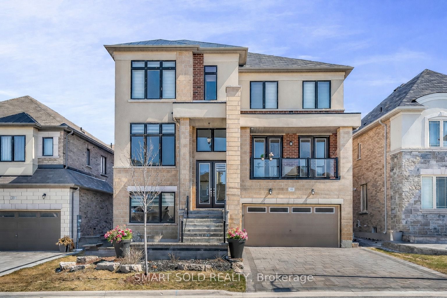 Photo 1 of 6 — 59 Murray Leonard Lane Bedroom, East Gwillimbury, ON L9N 0Z5