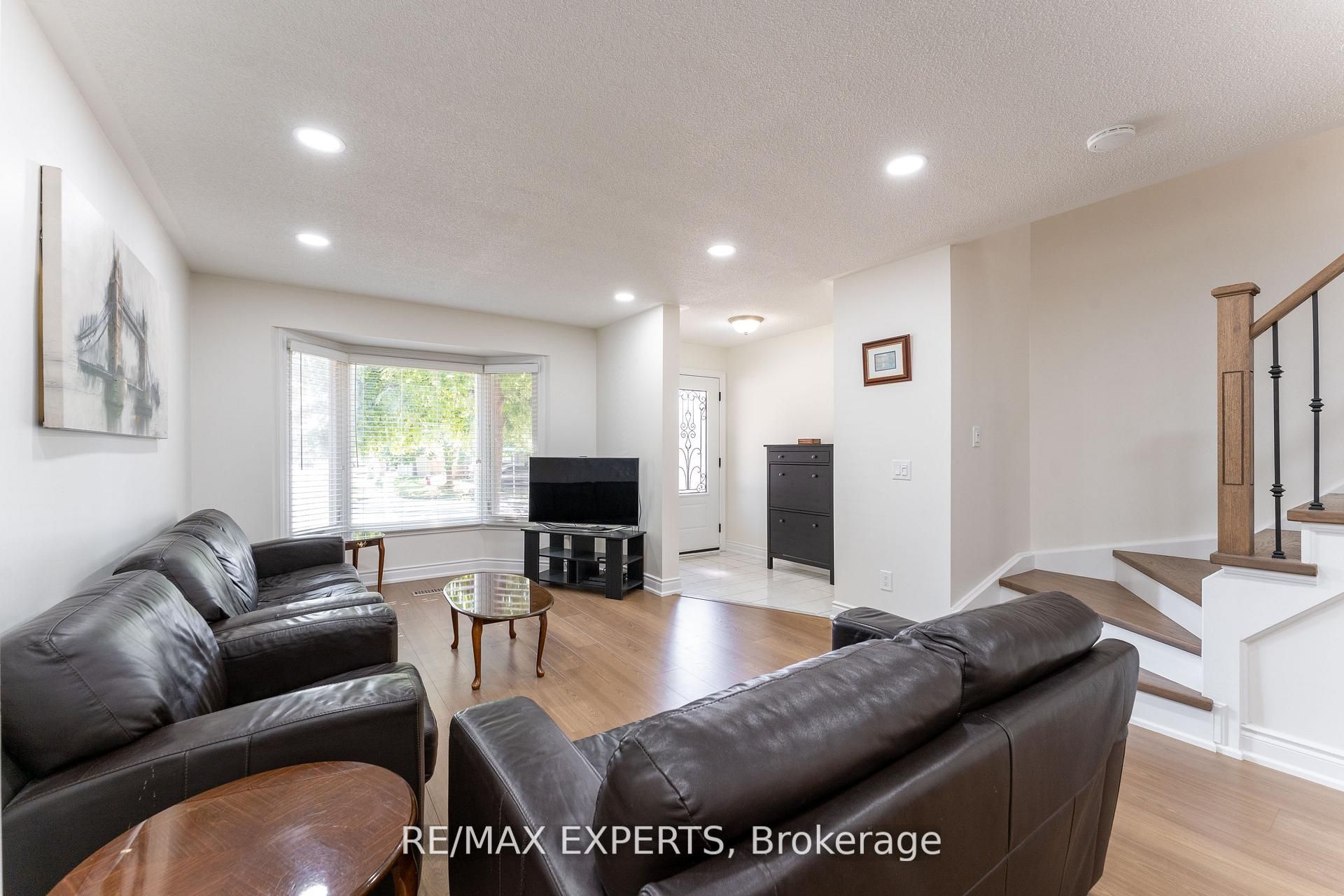 39 Softneedle Avenue