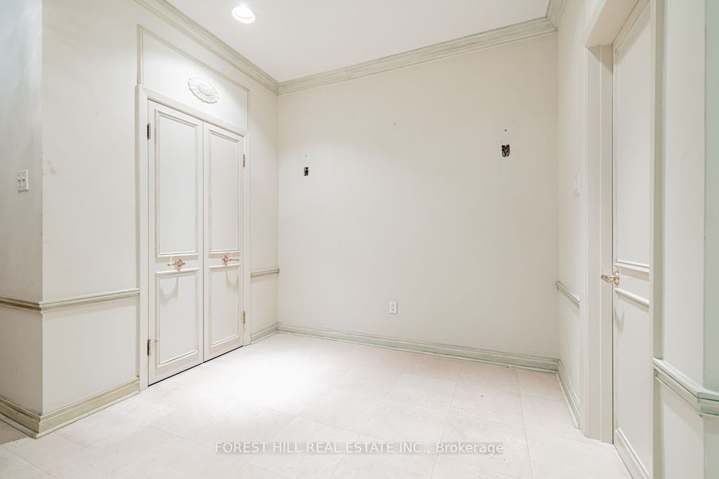 Photo of 82 Oriole Road, Toronto, ON M4V 2G1 (MLS # C12720630)