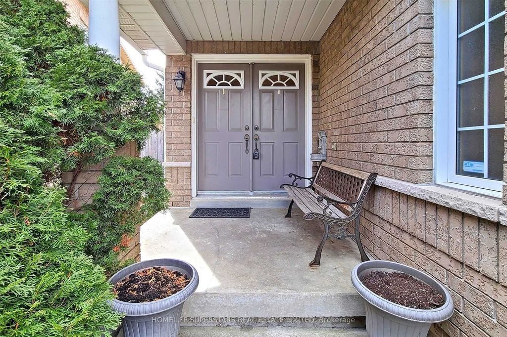 Photo of 29 Emmitt Road, Vaughan, ON L6A 3V8 (MLS # N12618240)