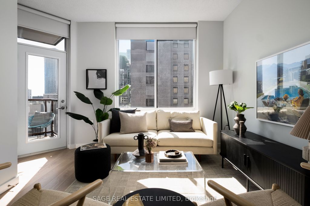 Photo of 85 Bloor Street E #1713, Toronto, ON M4W 3Y1 (MLS # C13023688)