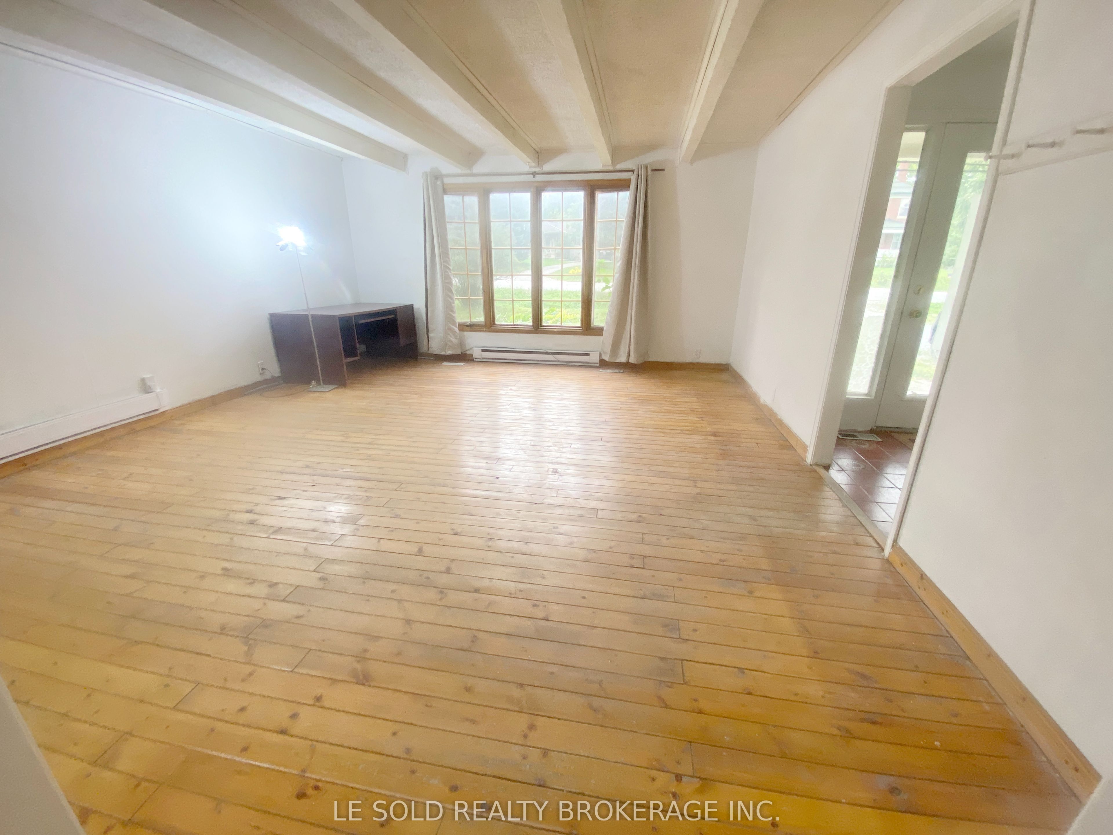 169 Gormley Road W