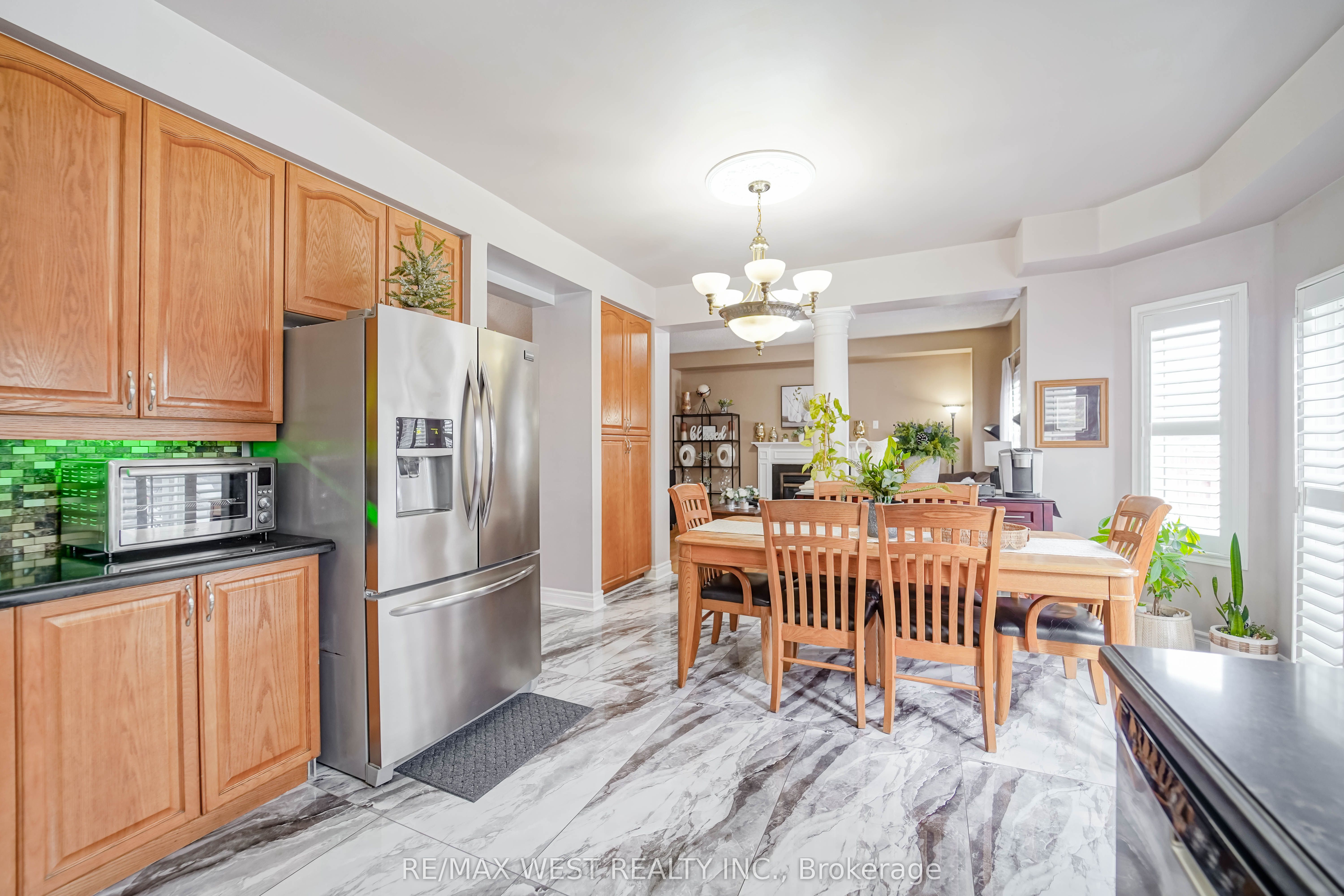 38 Bottlebrush Drive