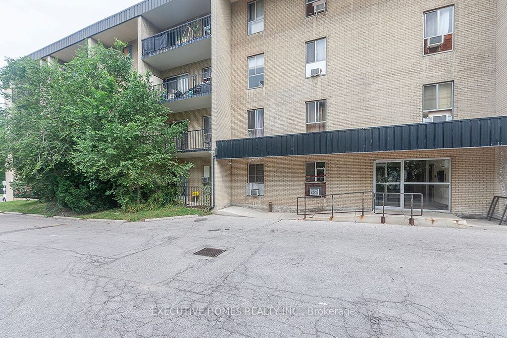 Photo of 1690 Victoria Park Avenue #204, Toronto, ON M1R 1R1 (MLS # C12652272)