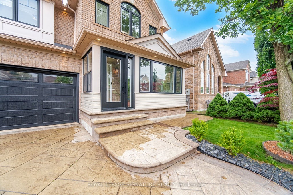 Photo of 3786 Swiftdale Drive, Mississauga, ON L5M 6M5 (MLS # W13777054)