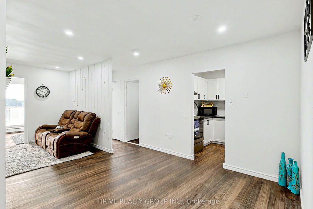 Photo of 583 Mornington Avenue #605, London East, ON N5Y 3E9 (MLS # X13605938)