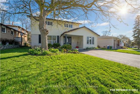 Photo of 151 Shaughnessy Boulevard, Toronto, ON M2J 1J7 (MLS # C12727668)