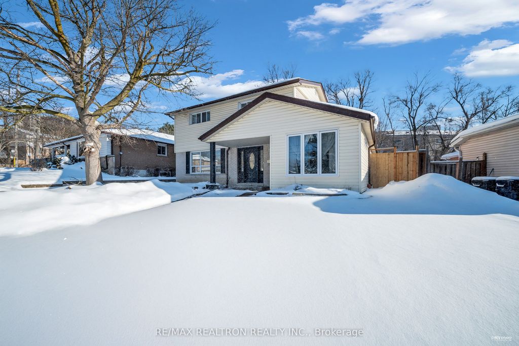 Photo of 151 Shaughnessy Boulevard, Toronto, ON M2J 1J7 (MLS # C12727668)