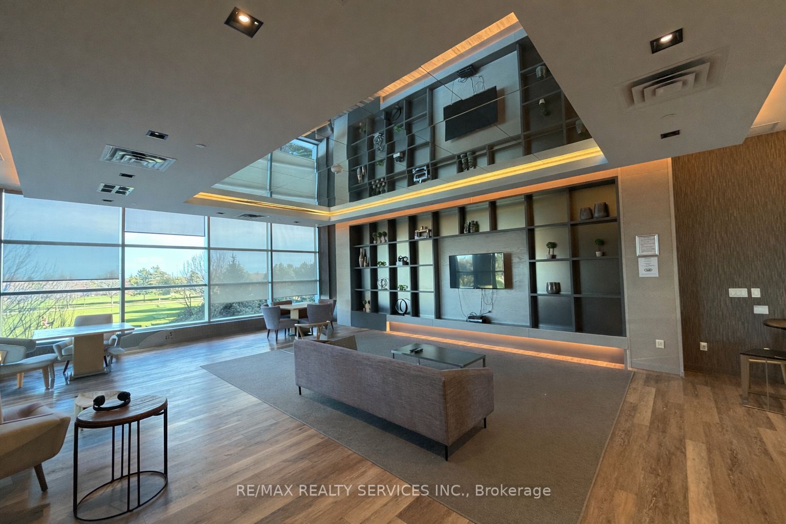 4677 Glen Erin Drive 301