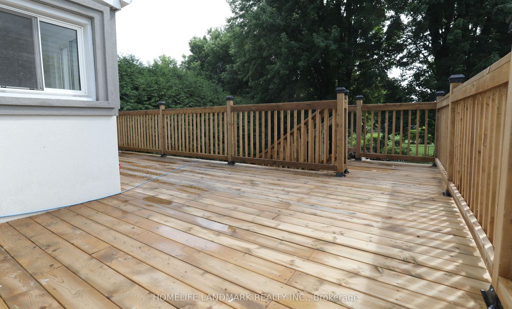 Photo of 181 Newton Street E, Newmarket, ON L3Y 3K6 (MLS # N13119954)