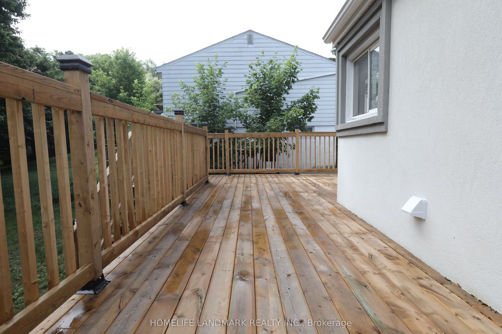 Photo of 181 Newton Street E, Newmarket, ON L3Y 3K6 (MLS # N13119954)