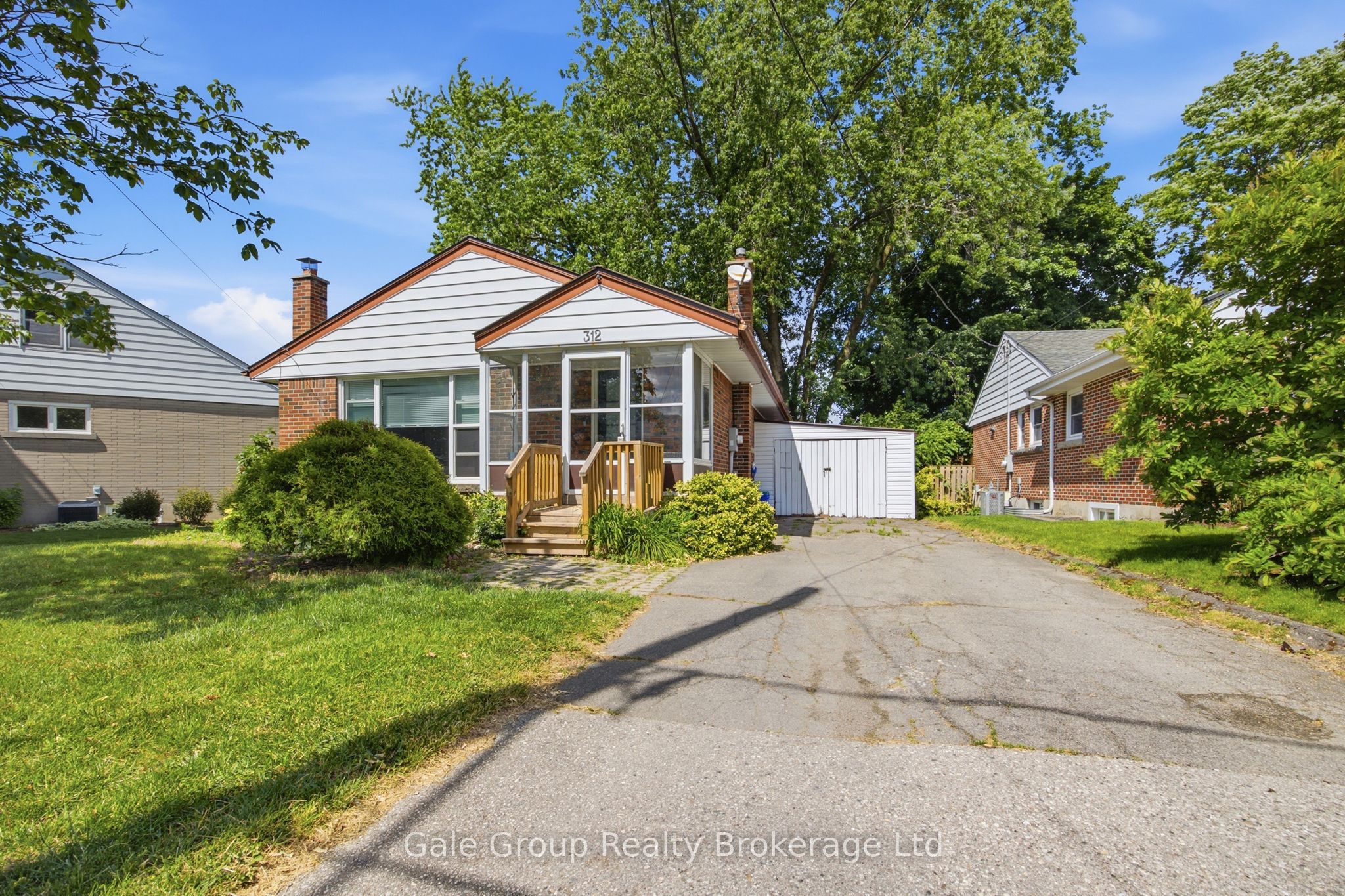 312 Leinster Street