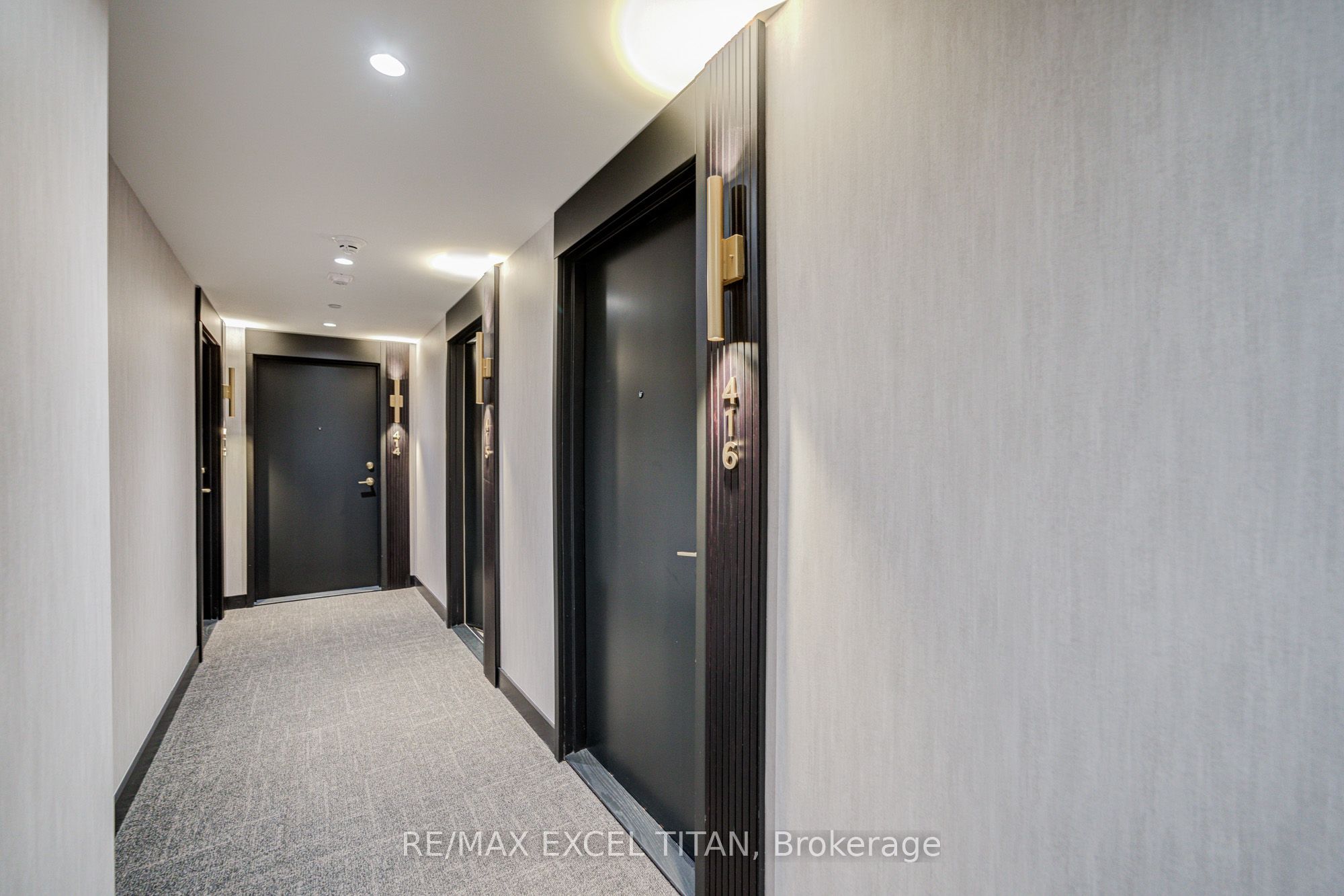 5 Lakeview Avenue 416