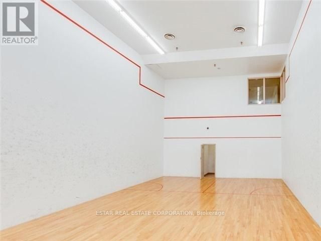 35 Empress Avenue 606