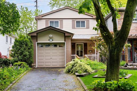 57 Donnamora Crescent Markham ON L3T 4K6
