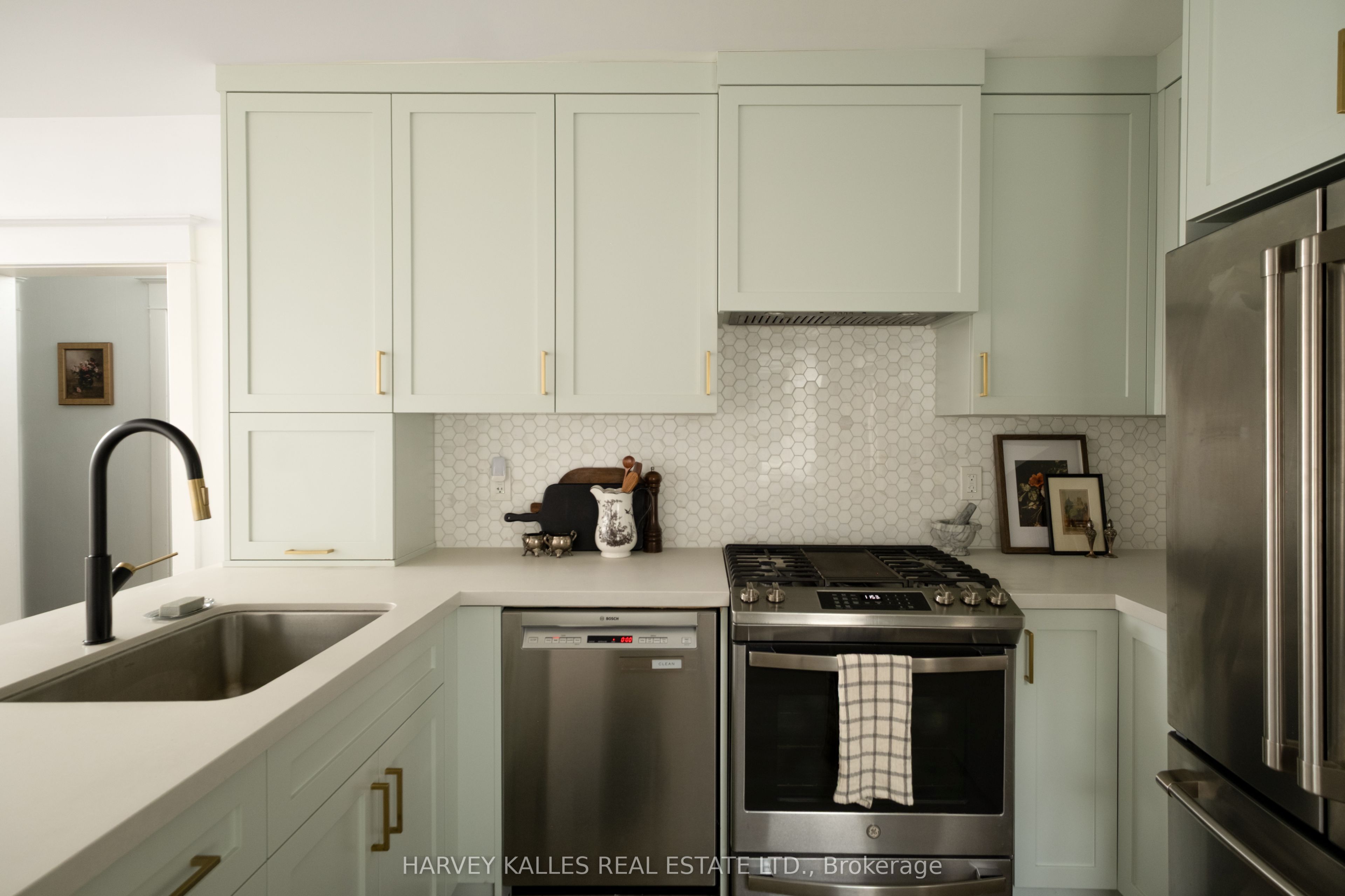 84 Coleridge Avenue