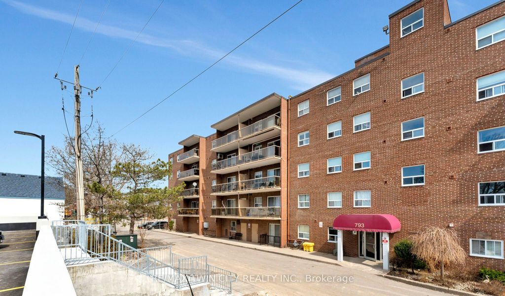 Photo of 793 Colborne Street #207, Brantford, ON N3S 7J3 (MLS # X12736942)