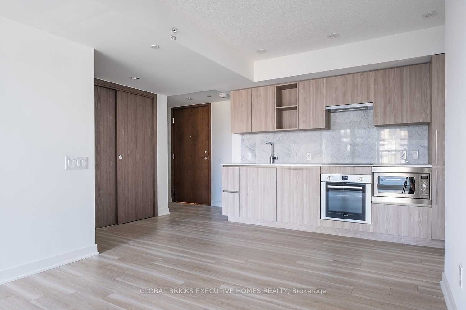 17 Bathurst Street 2206