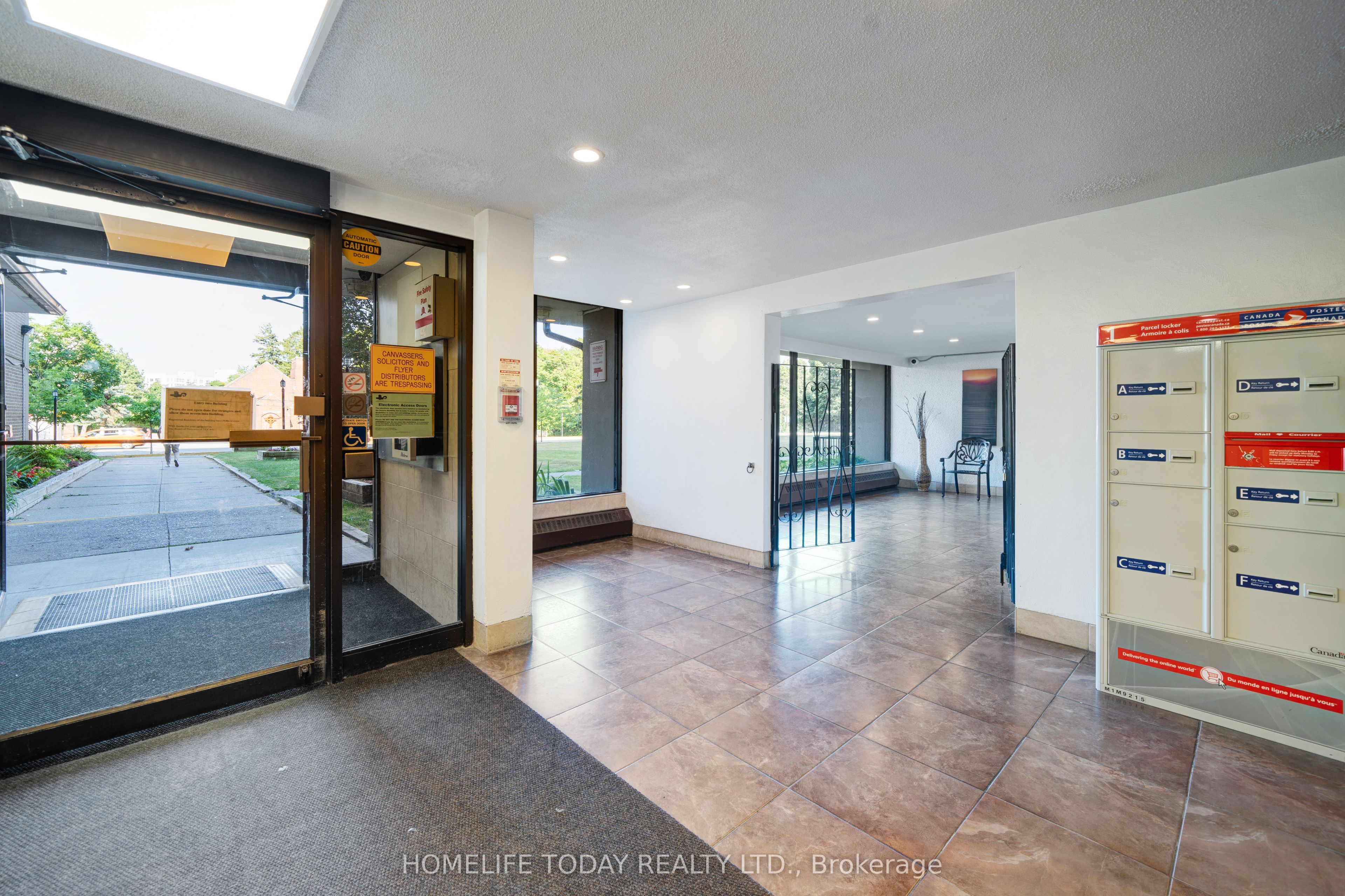 180 Markham Road 1405