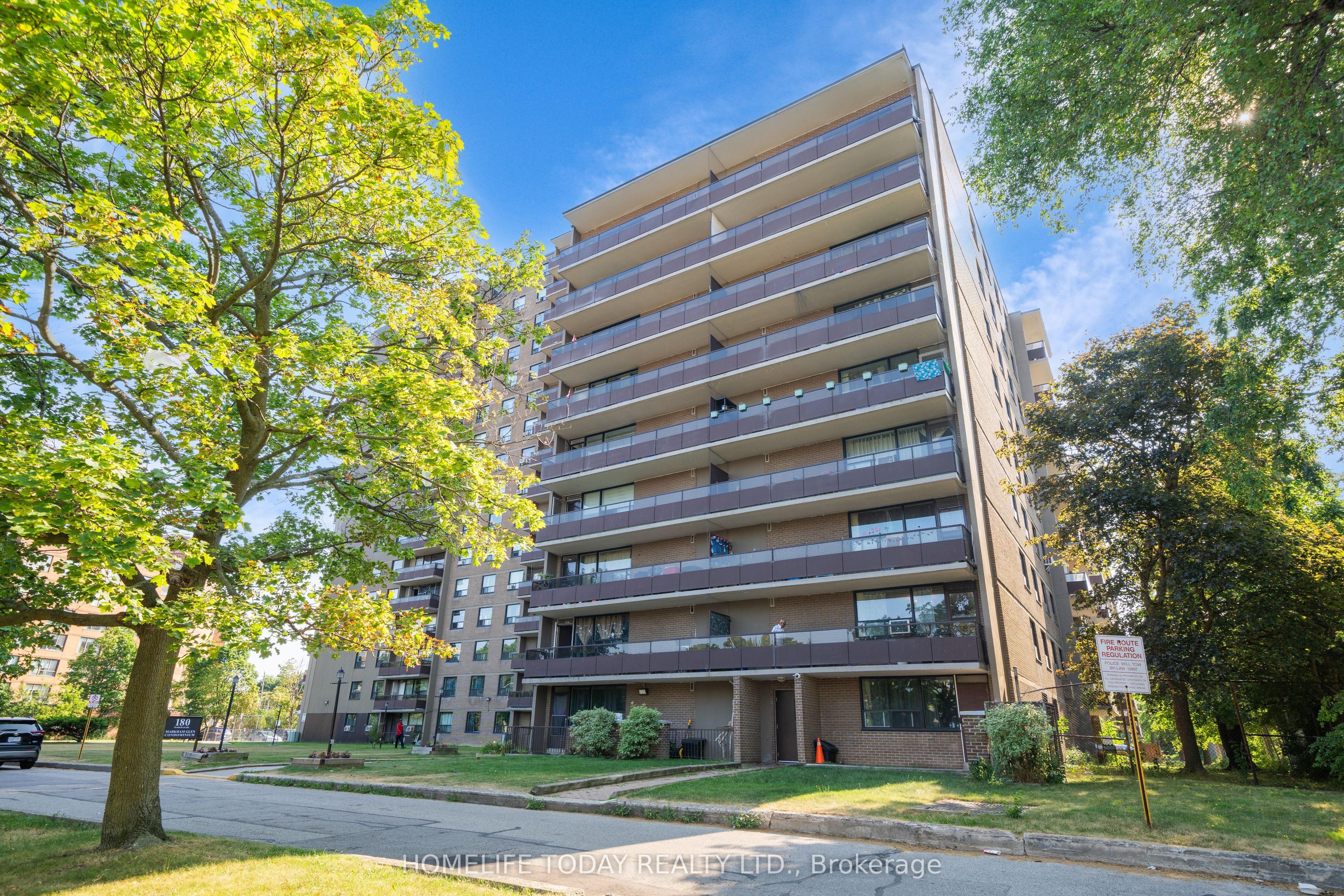 180 Markham Road 1405