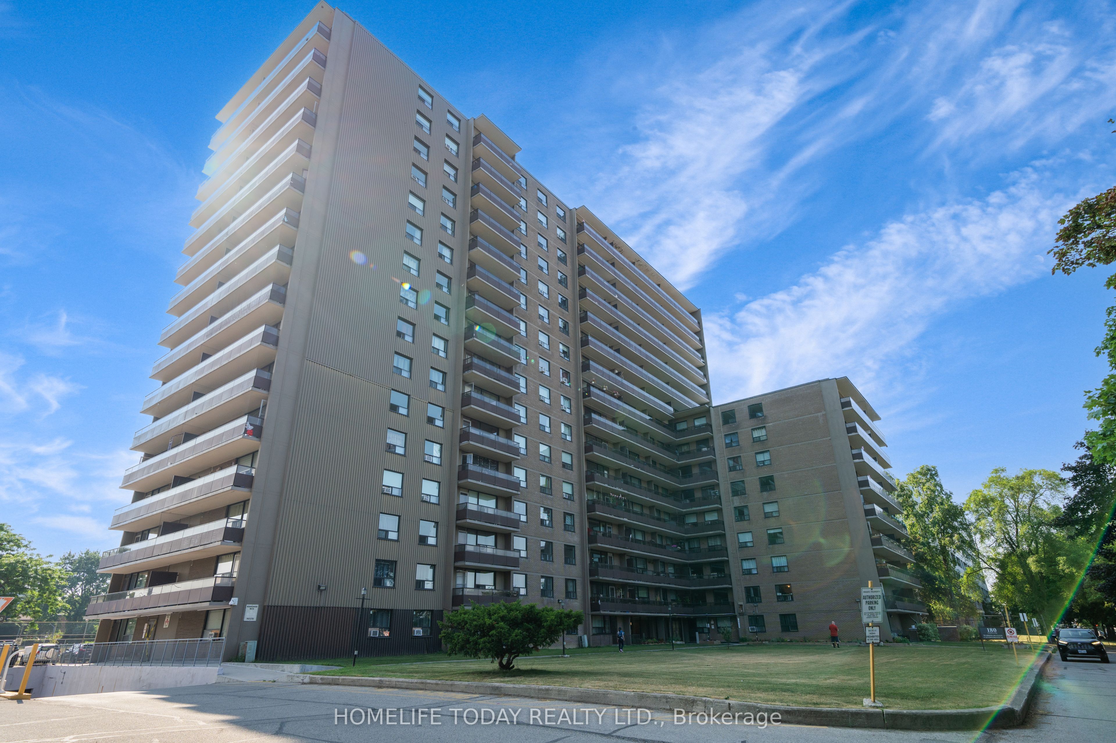 180 Markham Road 1405