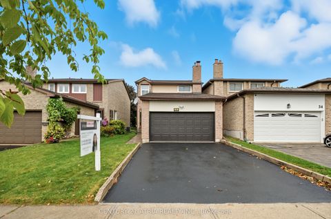 32 Fieldview Crescent Markham ON L3R 3H7