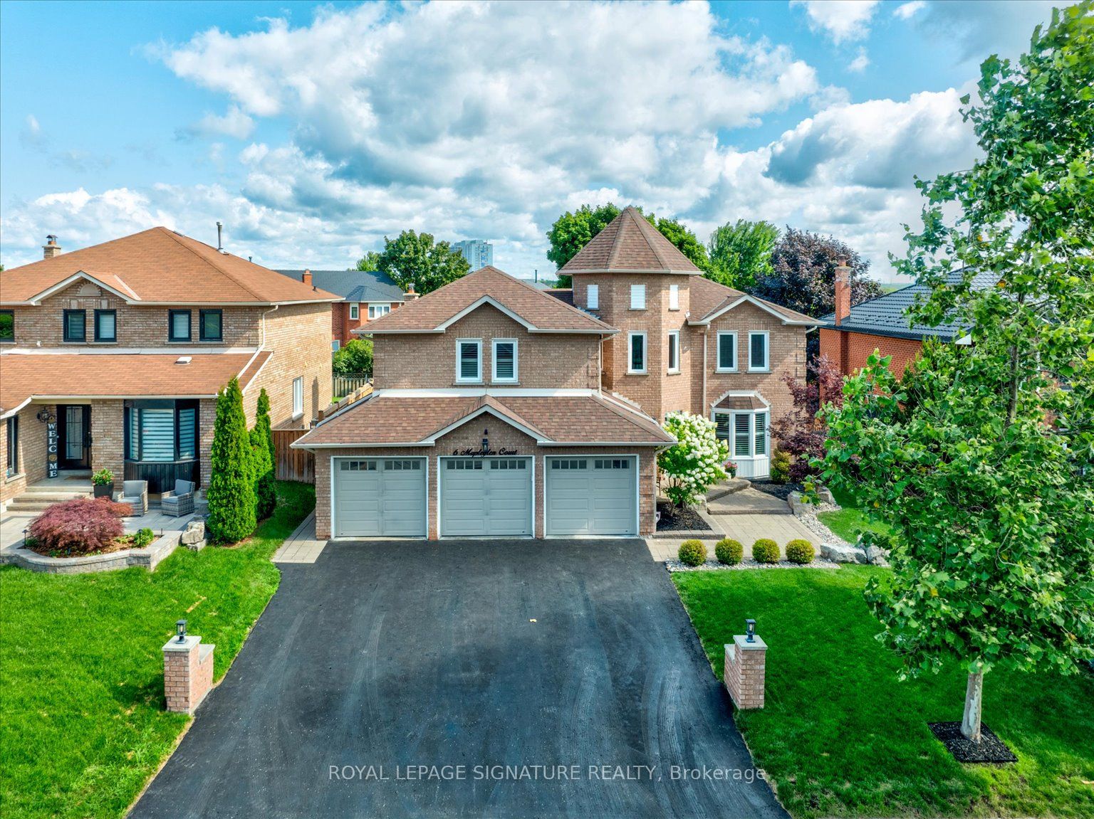 6 Mapleglen Court