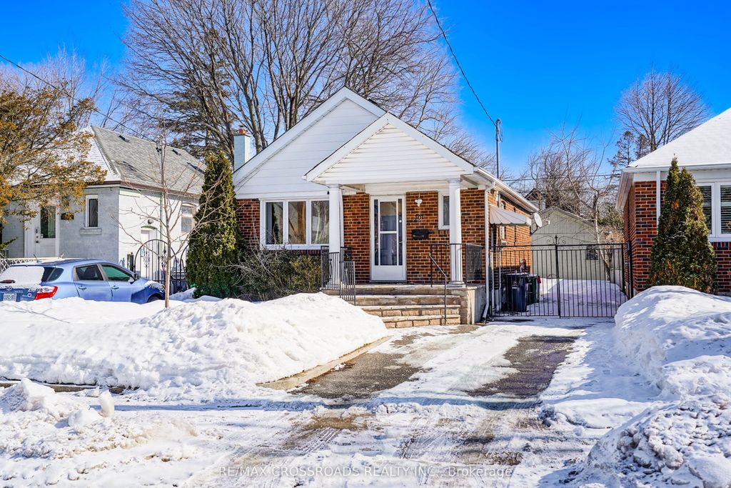 Photo of 307 Glebemount Avenue, Toronto, ON M4C 3V4 (MLS # E12832026)