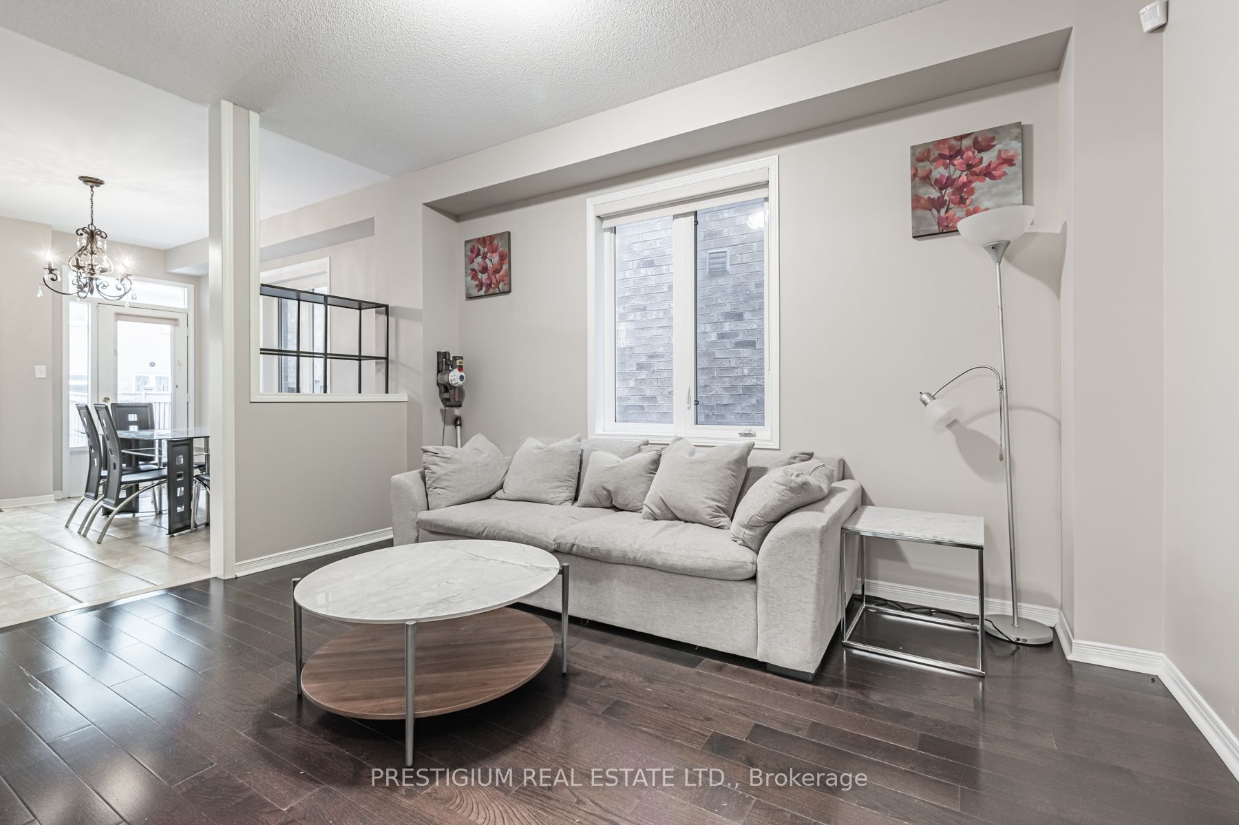 25 White Beach Crescent