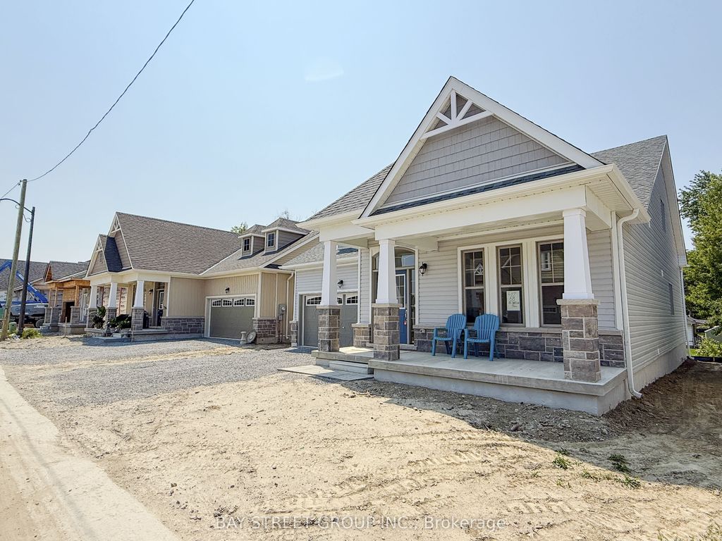 Photo of 18 Shelson Place, Georgina, ON L0E 1R0 (MLS # N13140344)