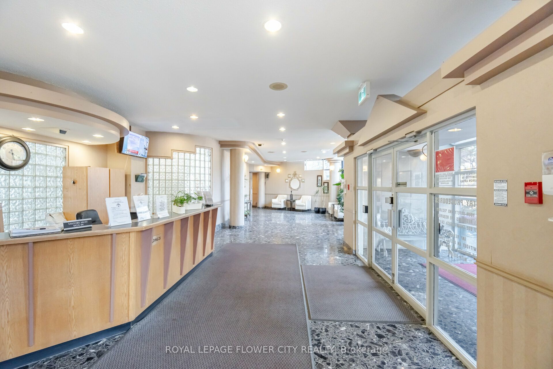 25 Trailwood Drive 304