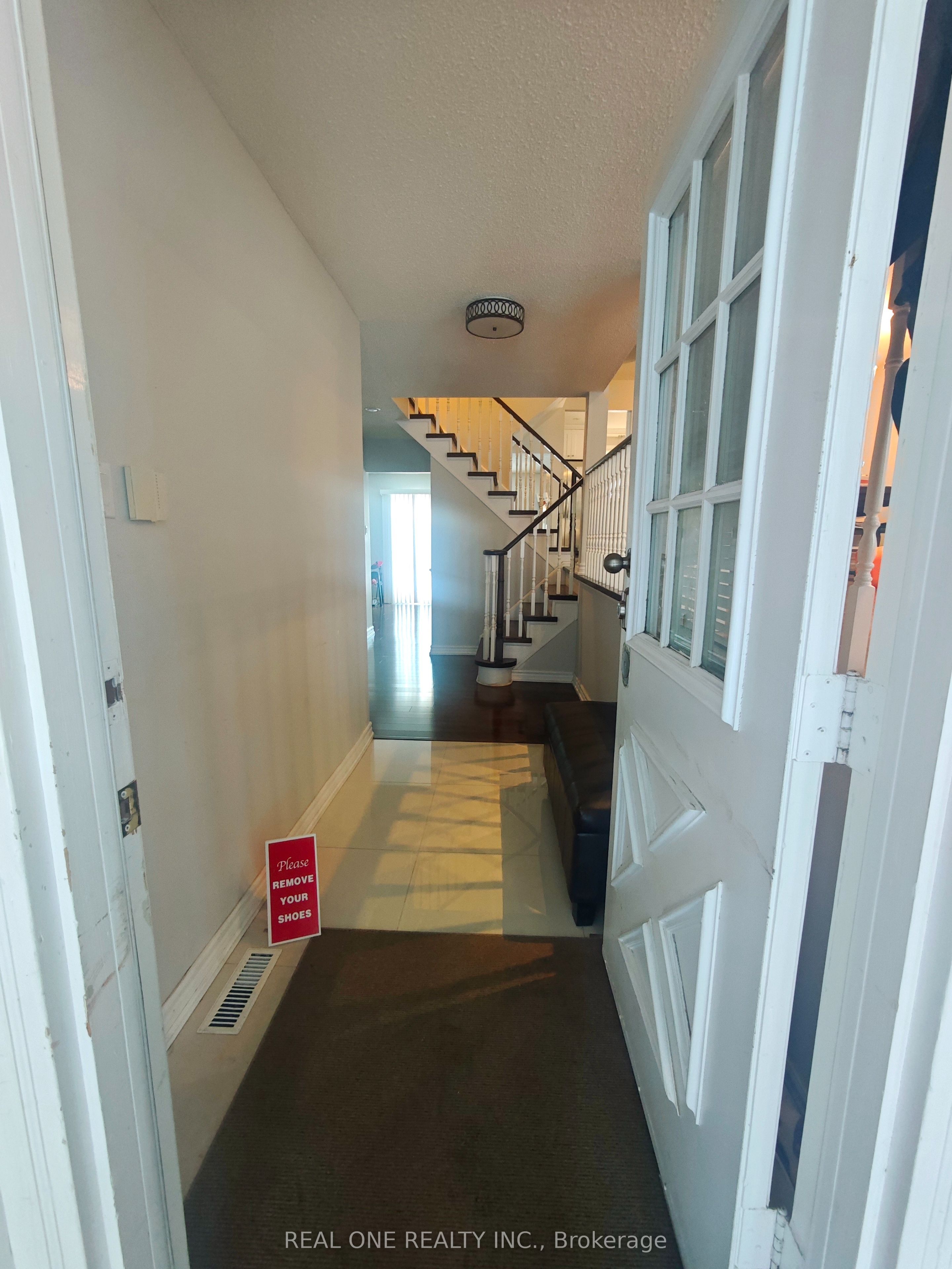 9 Breckonwood Crescent