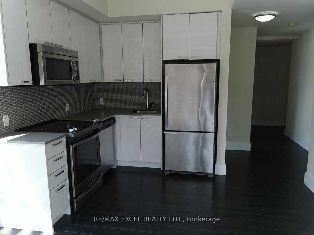Photo of 155 St Leger Street #107, Kitchener, ON N2H 0B9 (MLS # X13433060)