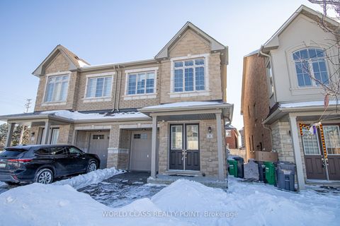 4 Hashmi Place Brampton ON L6Y 6K1