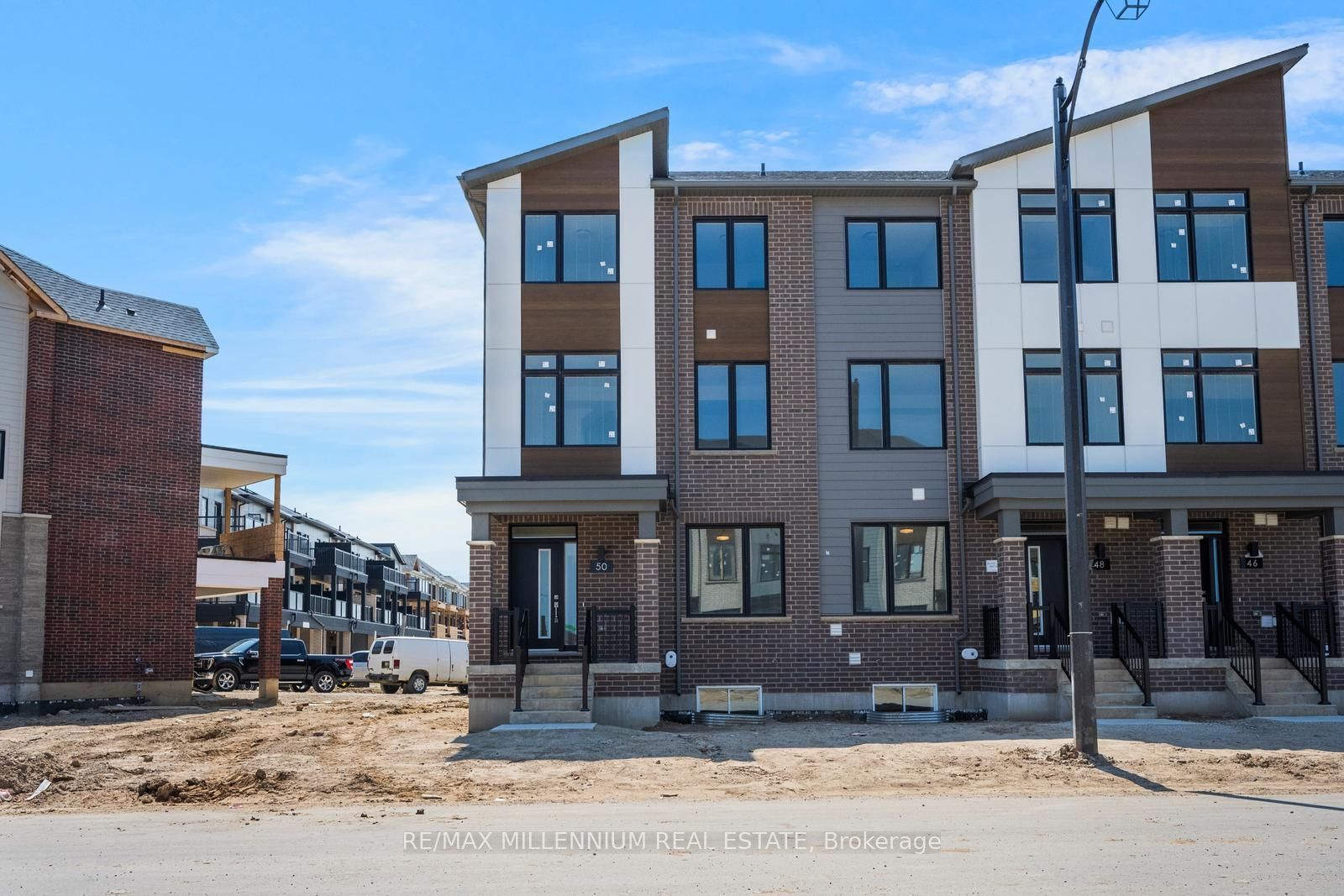 50 Thornbird Crescent MAIN