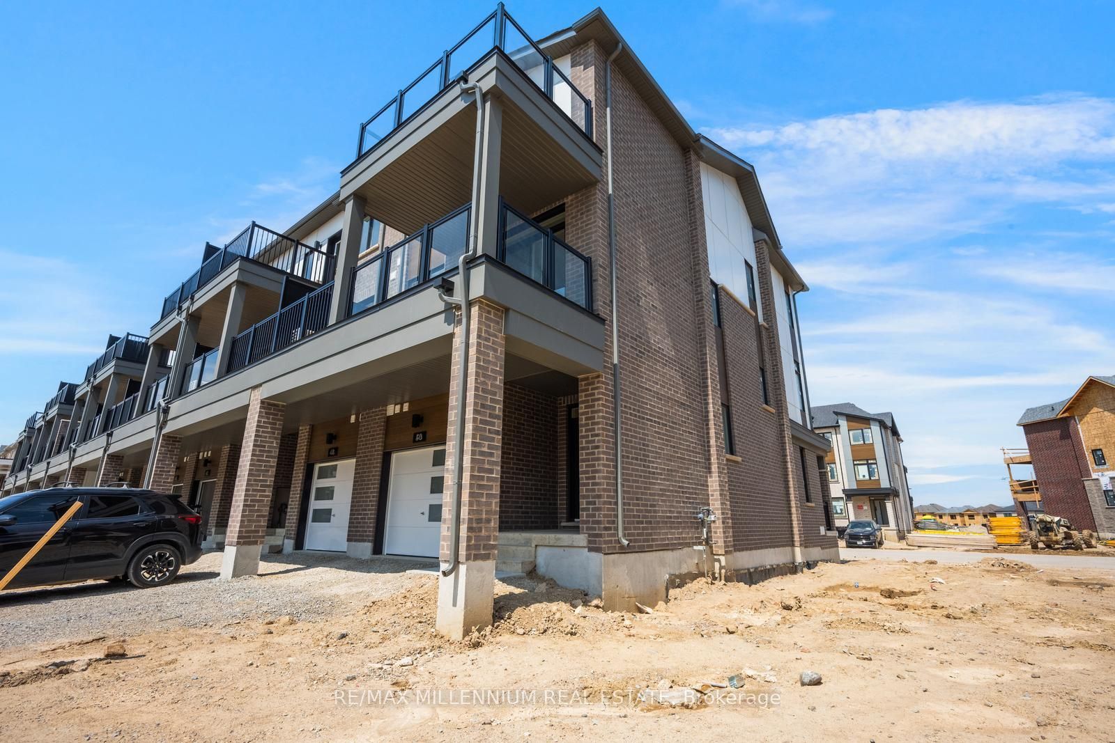 50 Thornbird Crescent MAIN