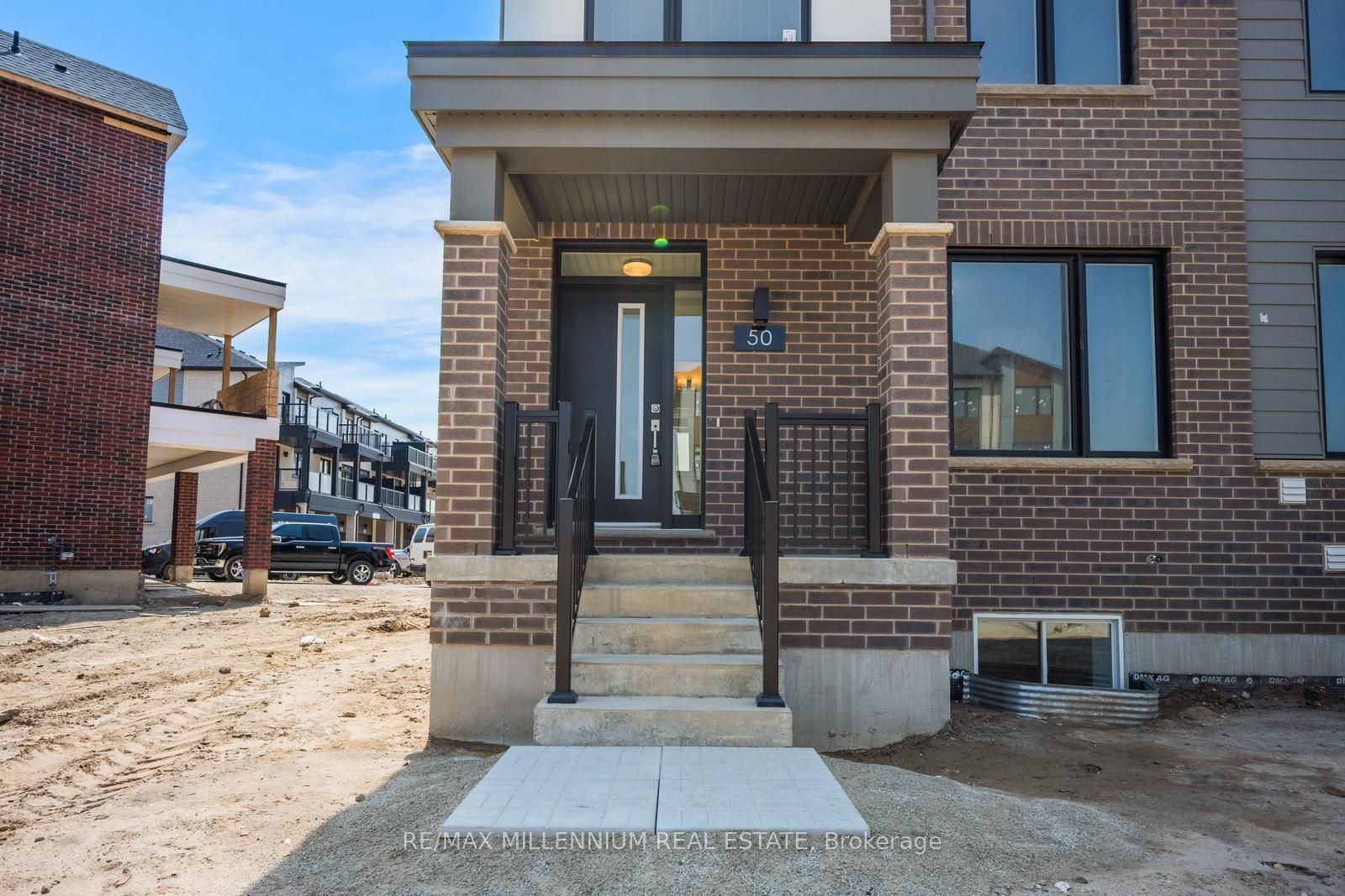 50 Thornbird Crescent MAIN
