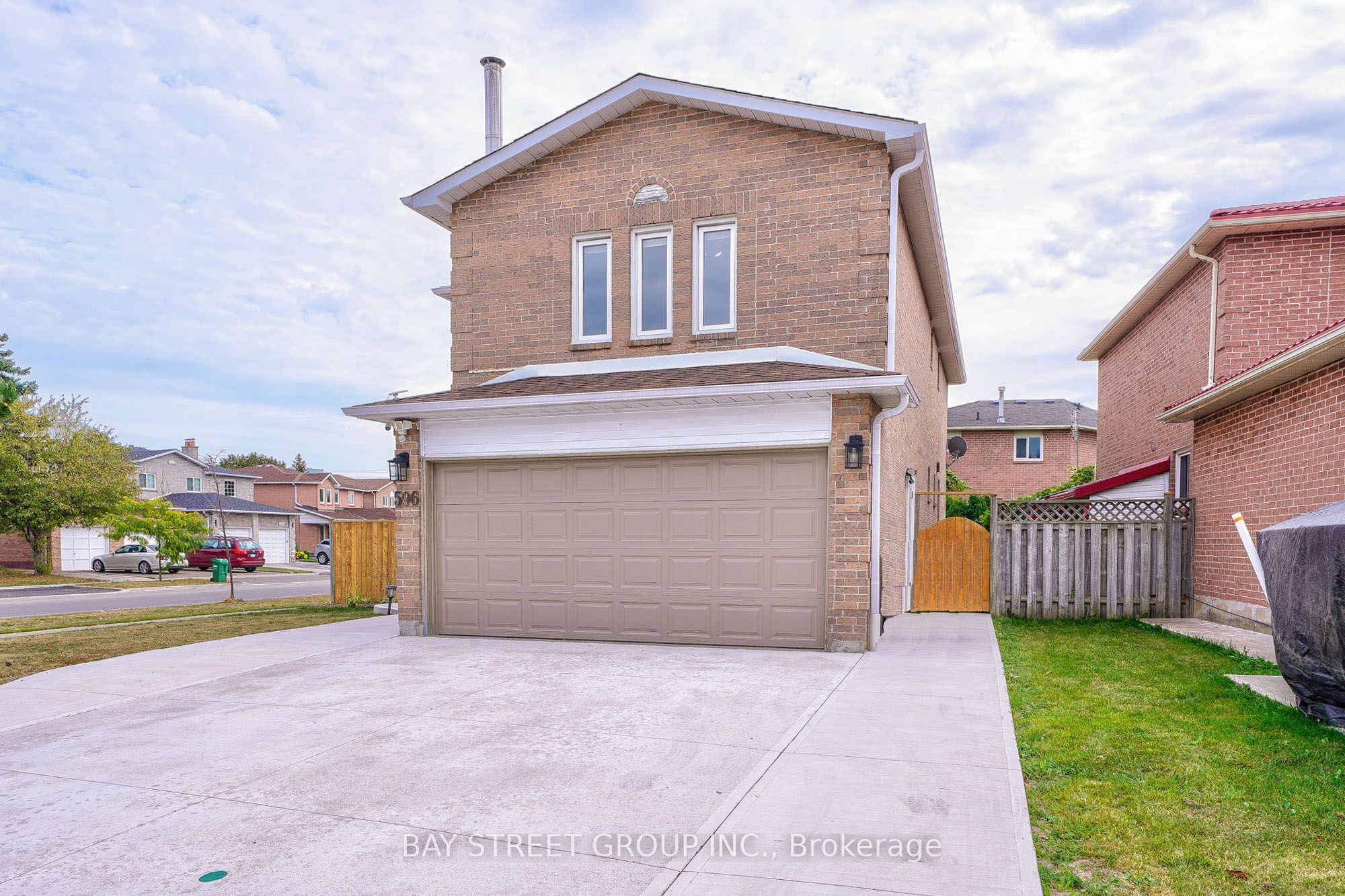 596 CONSTELLATION Drive