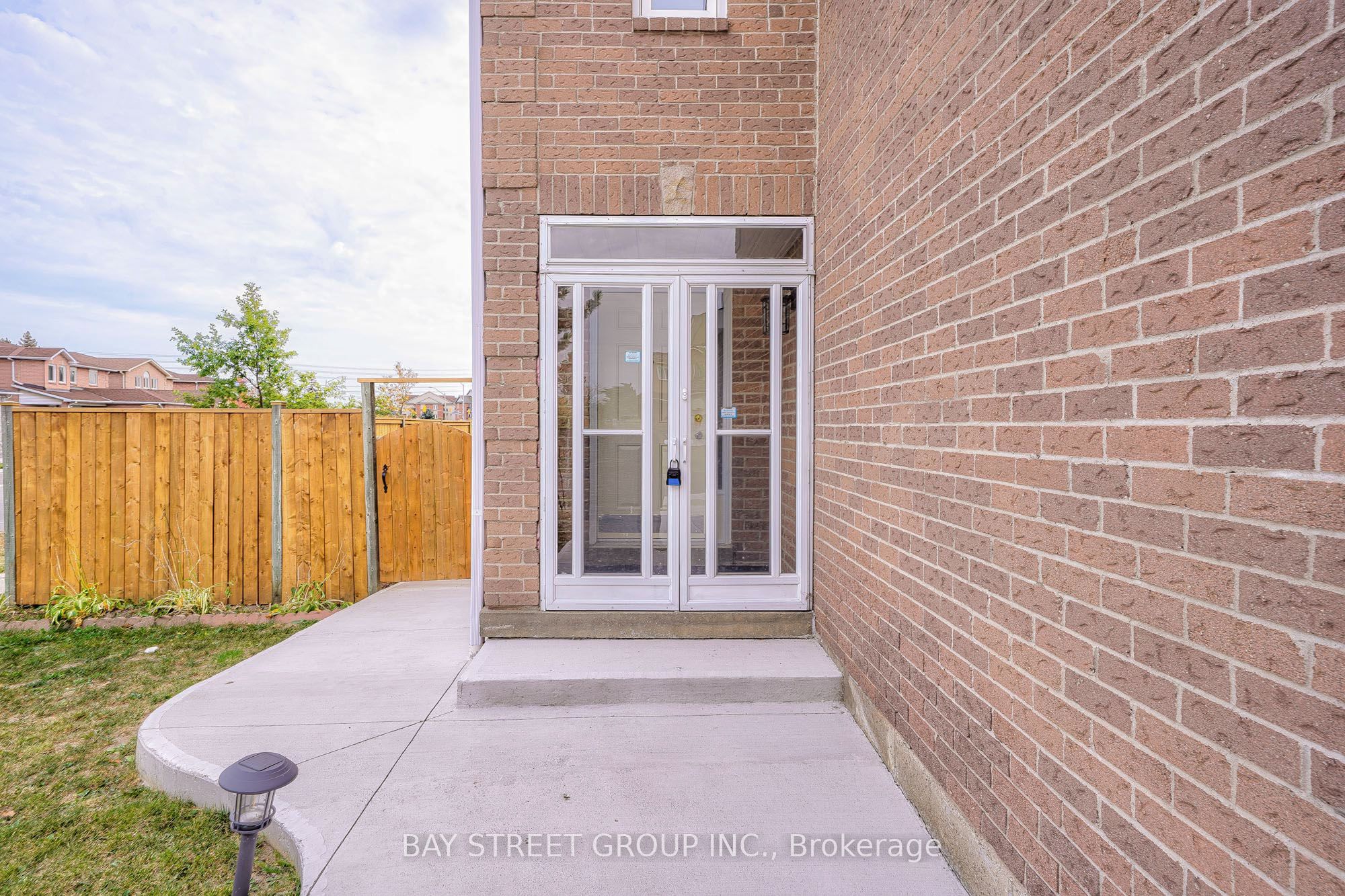 596 CONSTELLATION Drive