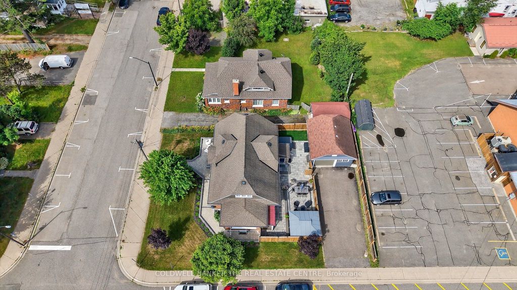 Photo of Gravenhurst, ON P1P 1H5 (MLS # X12505560)