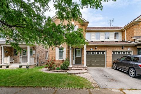 734 Edwards Avenue Milton ON L9T 6B4