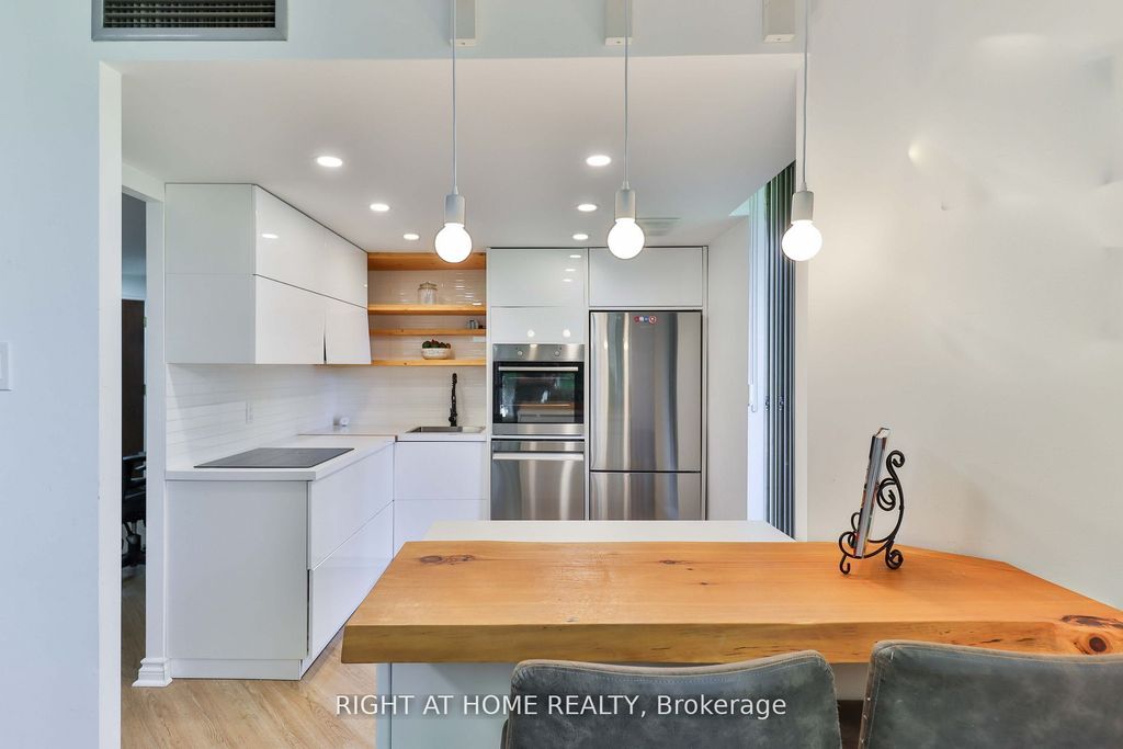 Photo of 1210 Don Mills Road, Toronto, ON M3B 3N9 (MLS # C13043770)