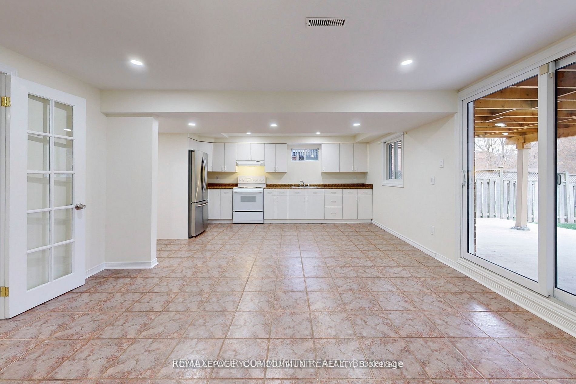 136 Woodcroft Lane Bsmnt