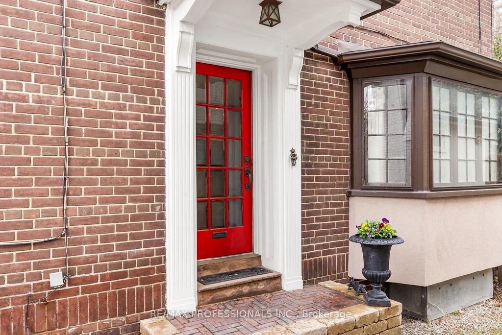 Photo of 85 Sherwood Avenue, Toronto, ON M4P 2A6 (MLS # C13013636)