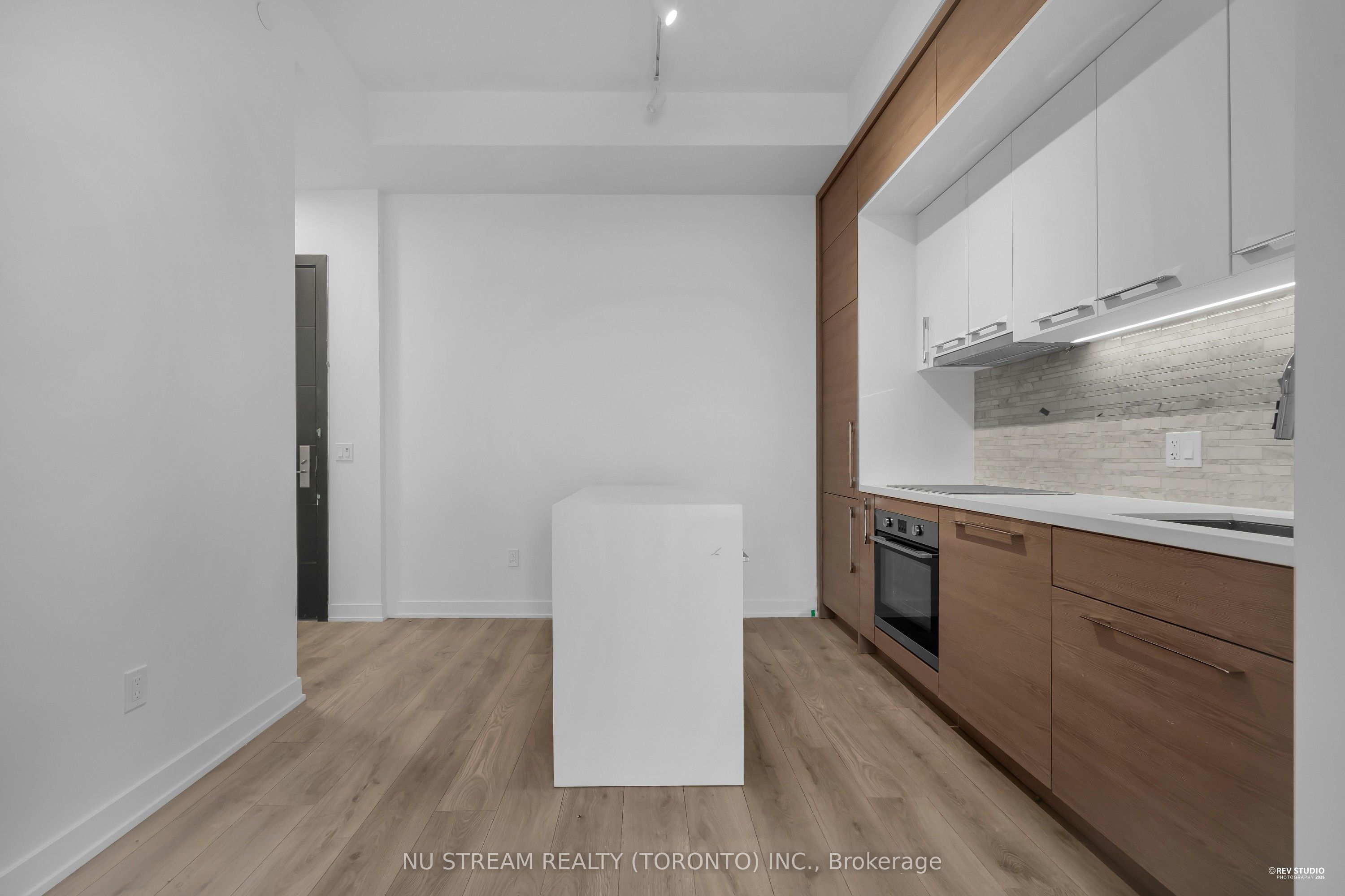 29 Green Trail Court 2505