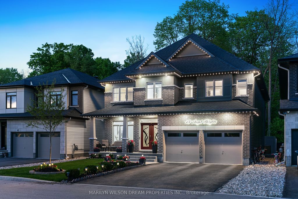 Photo of 43 Angel Heights, Stittsville - Munster - Richmond, ON K2S 2N2 (MLS # X13170780)