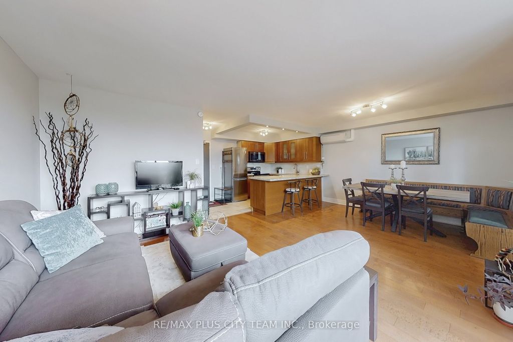 Photo of 35 Ormskirk Avenue #215, Toronto, ON M6S 1A8 (MLS # W12465301)