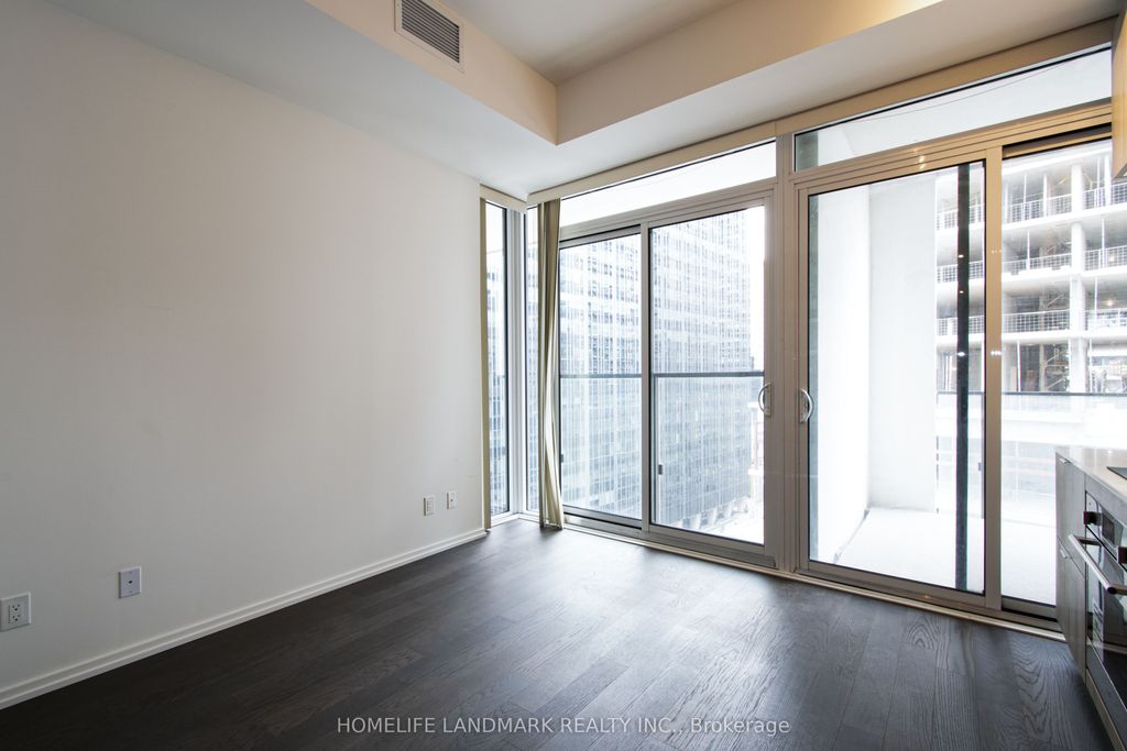 Photo of 5 Soudan Ave. Avenue #1112, Toronto, ON M4S 0B1 (MLS # C12334714)