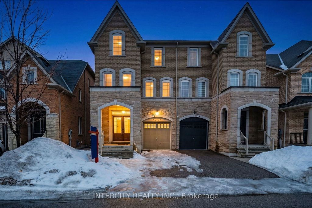 Photo of 26 Sussexvale Drive, Brampton, ON L6R 0W2 (MLS # W12857838)