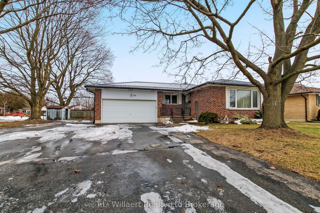 Photo of 80 Glendale Drive, Tillsonburg, ON N4G 1J8 (MLS # X12648238)